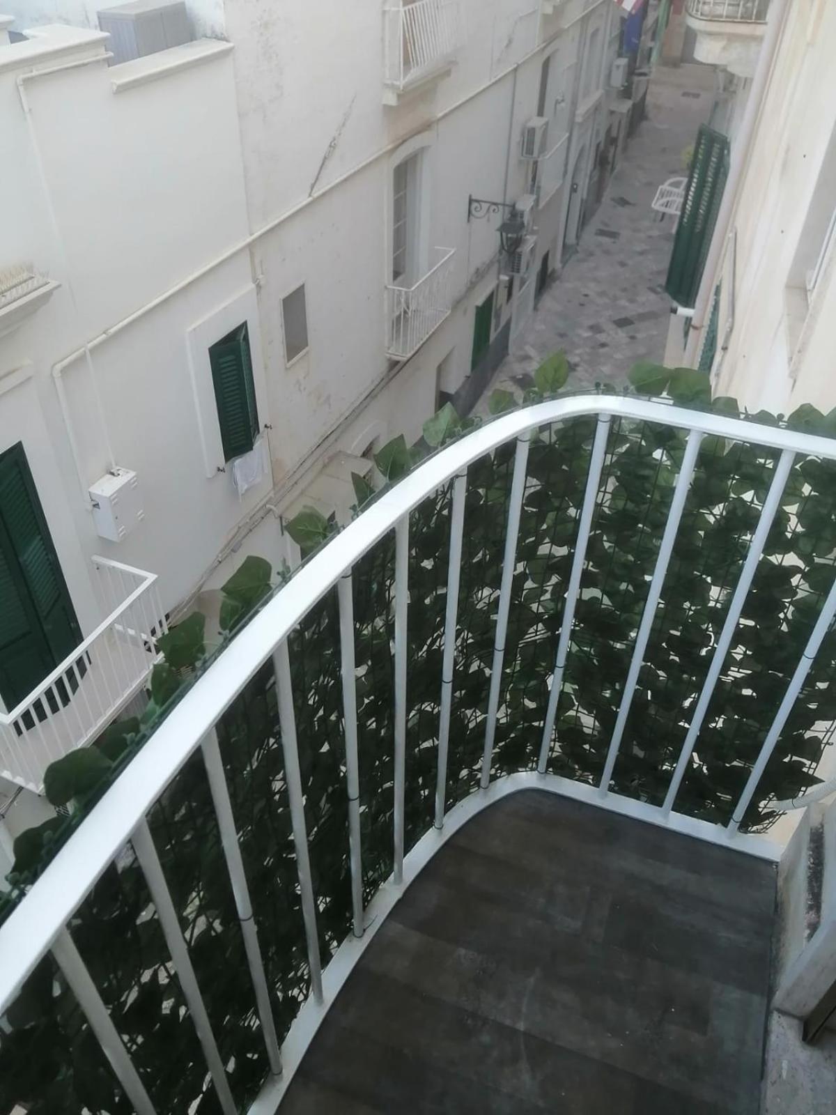 Casa Adina Apartment โมโนโปลี ภายนอก รูปภาพ